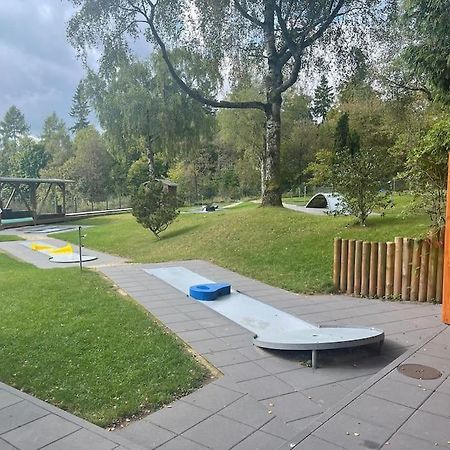 Gemütliche Villa am Waldrand in Taunusstein Exterior foto